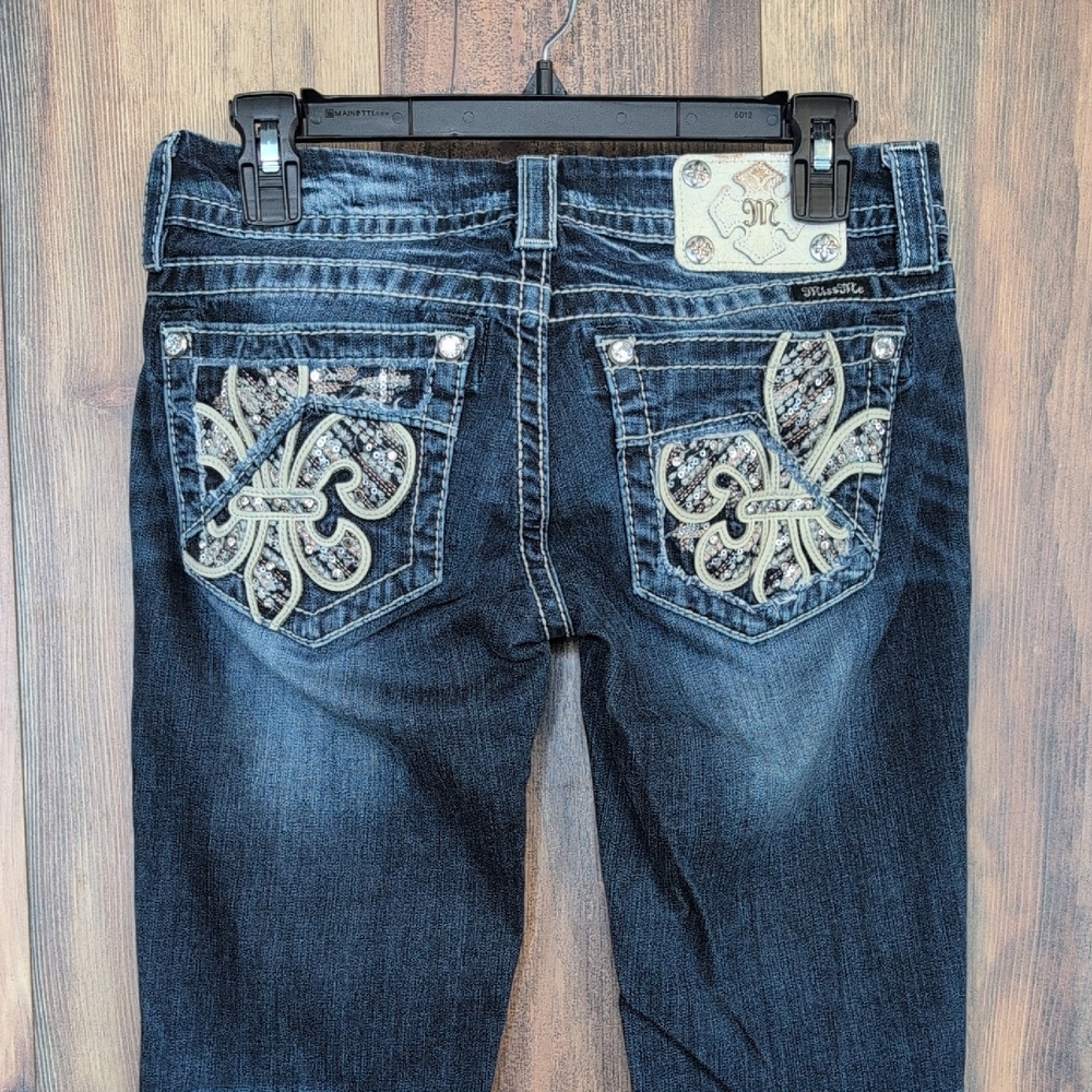 Miss Me Dark Wash Signature Mid Rise Boot Cut Jeans 26 C643